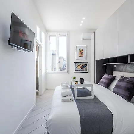 Apartment Train Station Deluxe 3 Bath Bologna